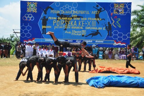 Penampilan Gymnastic di acara porseka