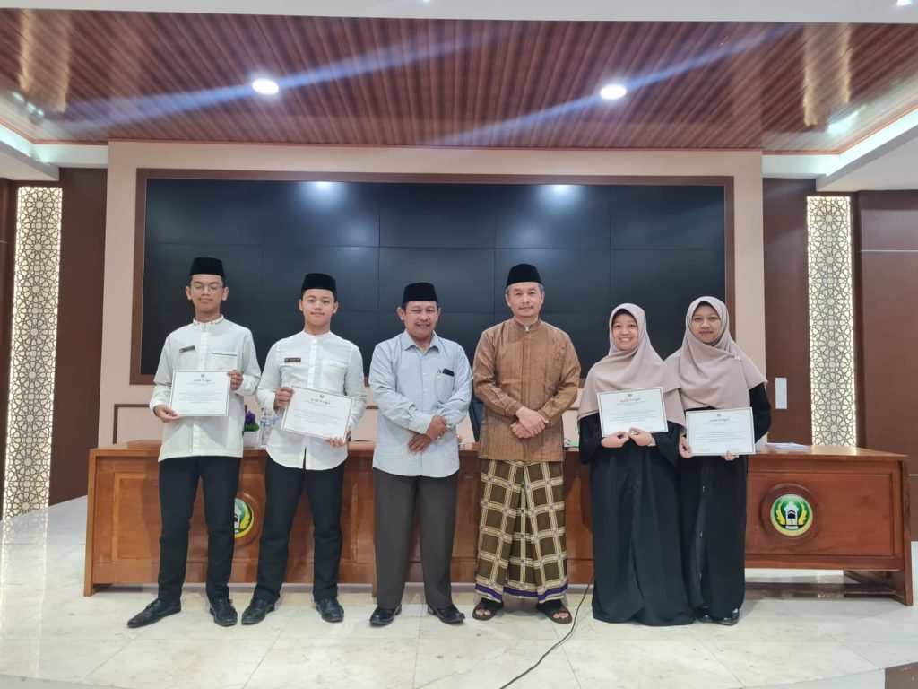 Training of Trainers (ToT) Baca Tulis Al-Quran Santri Kelas Akhir TMI Darunnajah