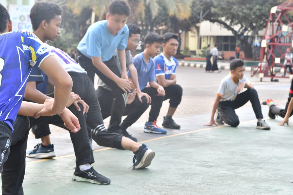 Bina Potensi Santri: Darunnajah Adakan Latihan Klub Volly Gabungan