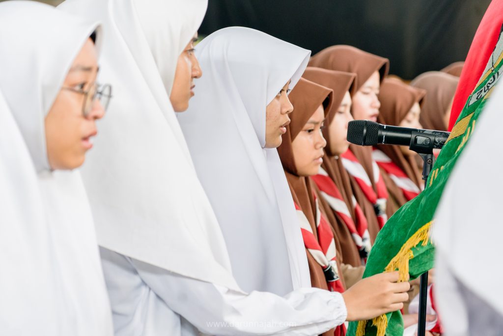 Pelantikan Organisasi Santri Darunnajah dan Koordinator Gerakan Pramuka Darunnajah masa bhakti 2024-2025
