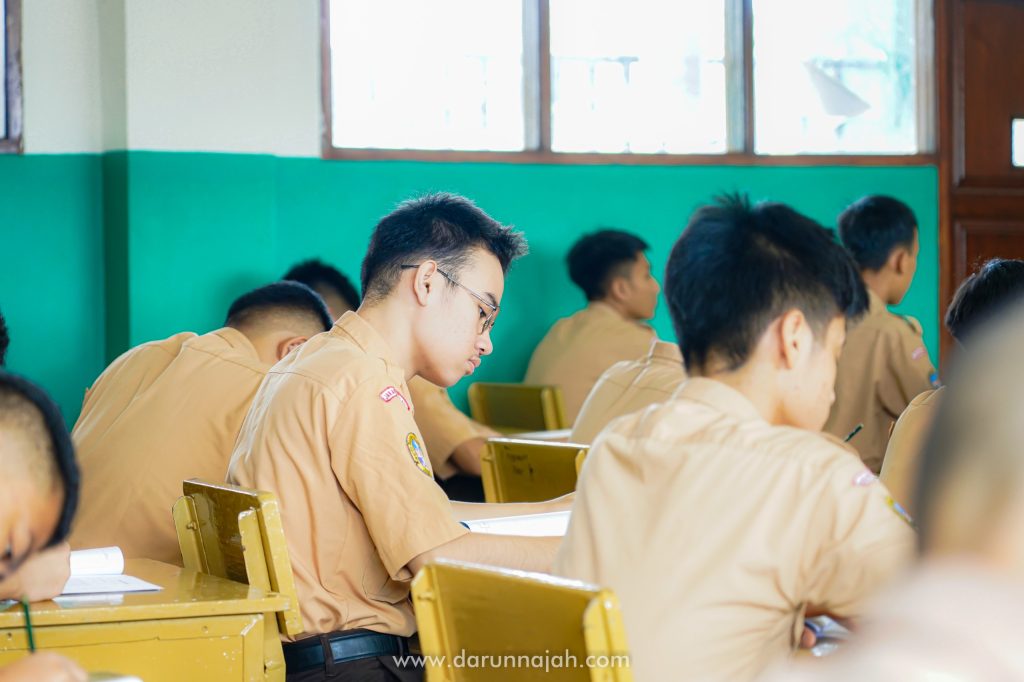 Kegiatan Psikotes Santri Kelas 3 dan Intensif TMI Darunnajah