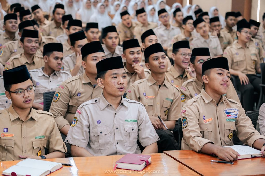 Pembekalan Fath Kutub Al-Turats Al-Islamy Santri Kelas Akhir TMI Darunnajah