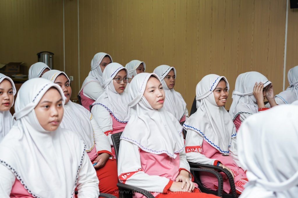 Workshop Darunnajah Marching Band: Memperkuat Harmoni dan Teknik