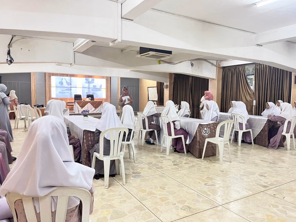 Workshop Table Manner dan Etika Menerima Tamu
