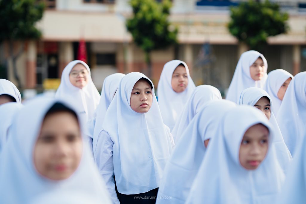 Upacara Perdana Santri Baru Kelas 1 dan Int TMI Darunnajah