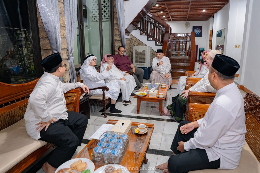 Kunjungan Syeh Prof. Dr. 'Adil ibn Ibrahim Rifai ke Pesantren Darunnajah