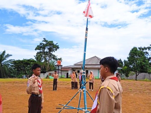 Filosofi di Balik Lambang: Menggali Makna Simbol Pramuka di Pesantren Al-Barokah Darunnajah 11