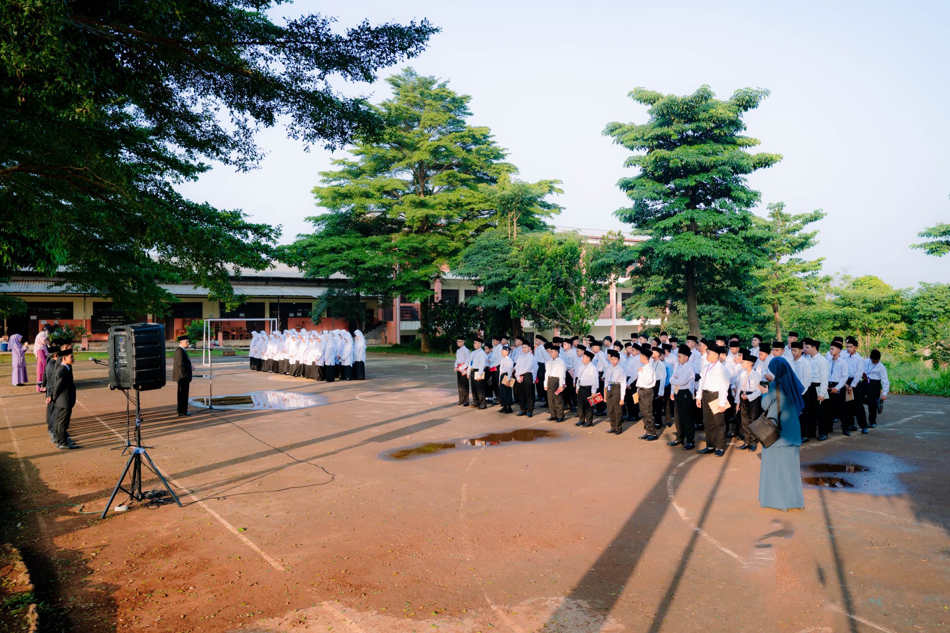 Santri Baru Pondok Pesantren An-Nur Darunnajah 8 Cidokom Laksanakan Apel Perdana dengan Semangat Baru