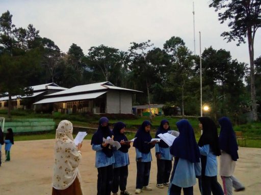 Giat Mufrodat dan Muhadatsah, Santri Darunnajah 17 Asah Kemampuan Dua Bahasa Sekaligus