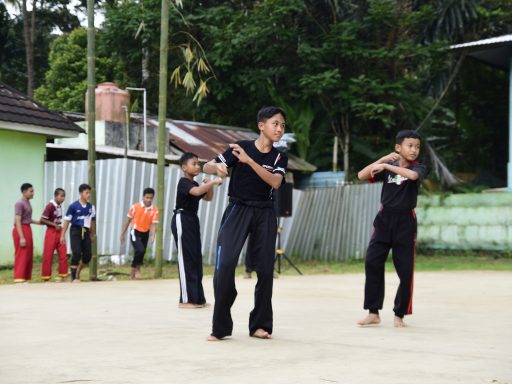 Gladi PORSEKA ke-2, Santri Darunnajah 17 Tampilkan Aksi di Lapangan