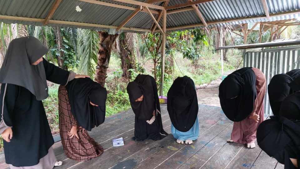 Santri Al-Harokah Perdalam Materi Ibadah Amaliyah