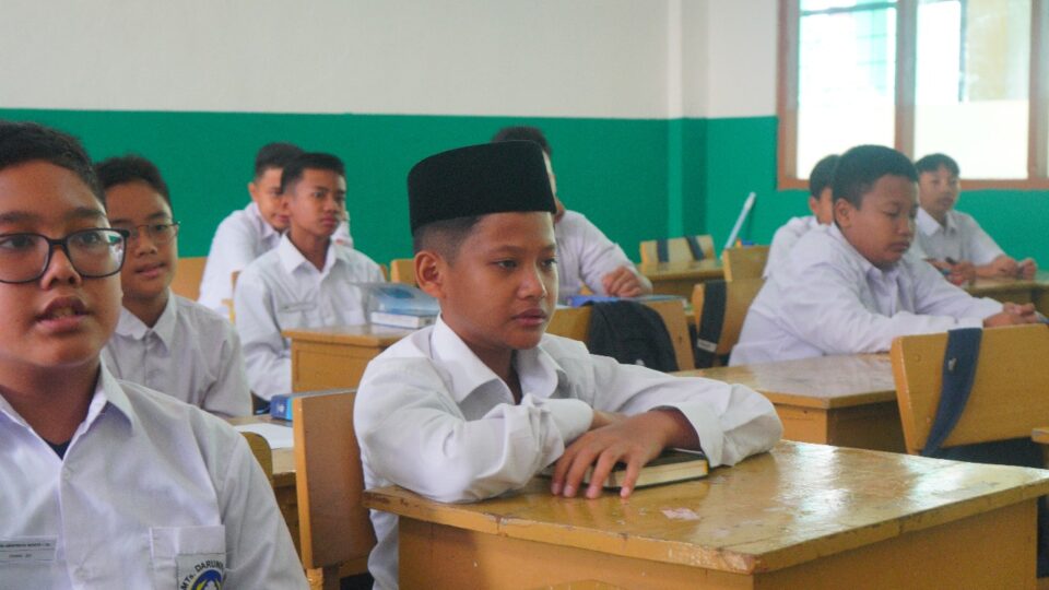Semangat Santri Darunnajah dalam Belajar Baca Tulis Al-Qur’an
