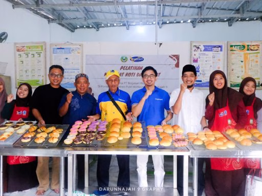 Pelatihan Roti & Donat Bersama Bogasari, Tingkatkan Skill Guru Al-Hasanah Bakery