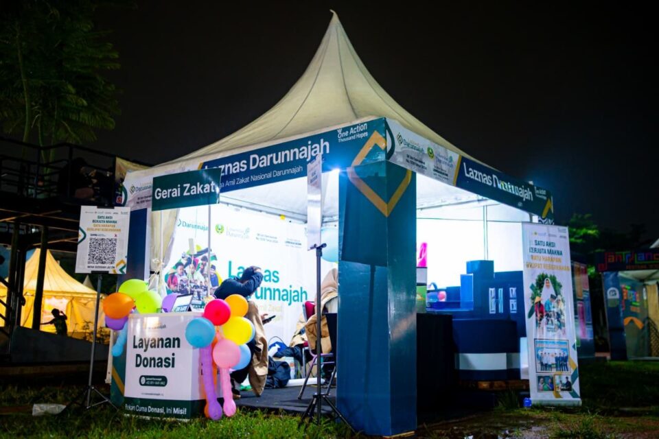 Laznas Darunnajah Hadir Dalam Santri Land Festival 2025