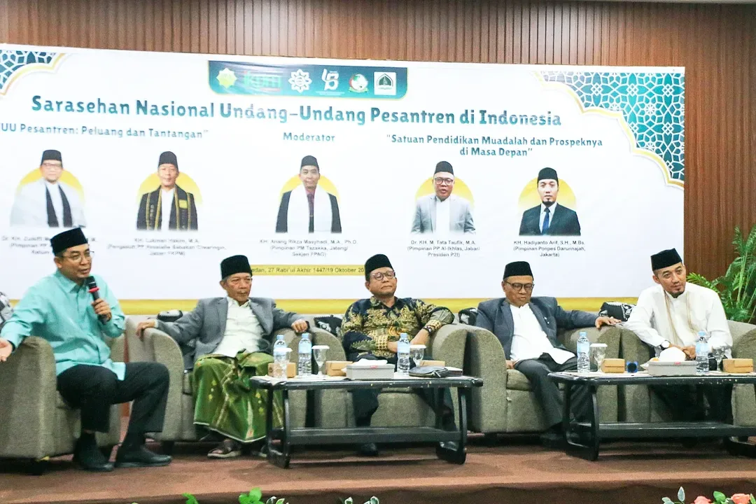 Pimpinan Pesantren Darunnajah Hadiri Sarasehan Nasional UU Pesantren Di Medan 4