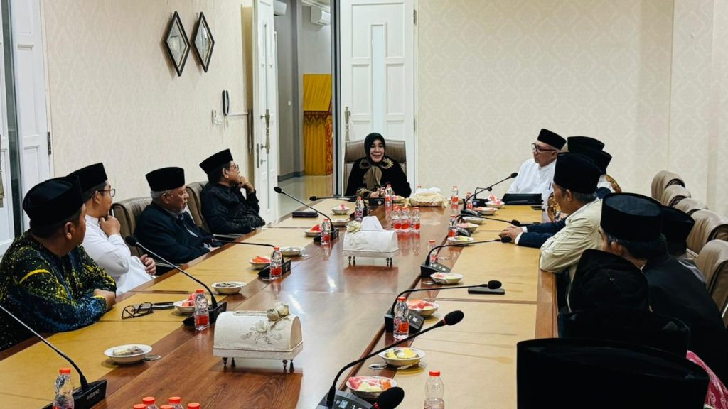 Silaturahim Pimpinan Pondok Pesantren Darunnajah Dengan Wali Kota Banda Aceh Alumni Darunnajah 2