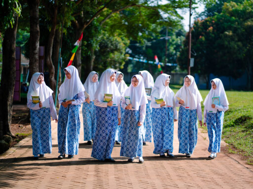Peran Pesantren dalam Membentuk Karakter dan Disiplin Santri