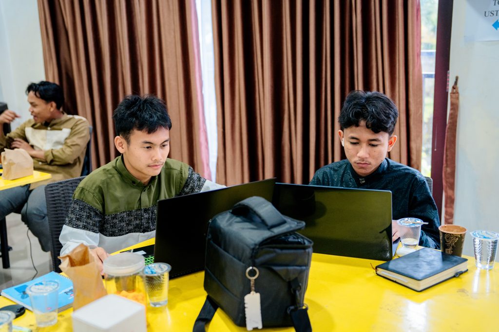 Pelatihan Pengelola Admin Website dan Sosial Media Pondok Pesantren Darunnajah Pusat dan Cabang