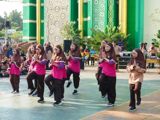Demo Ekstrakurikuler SD Islam Darunnajah Jakarta