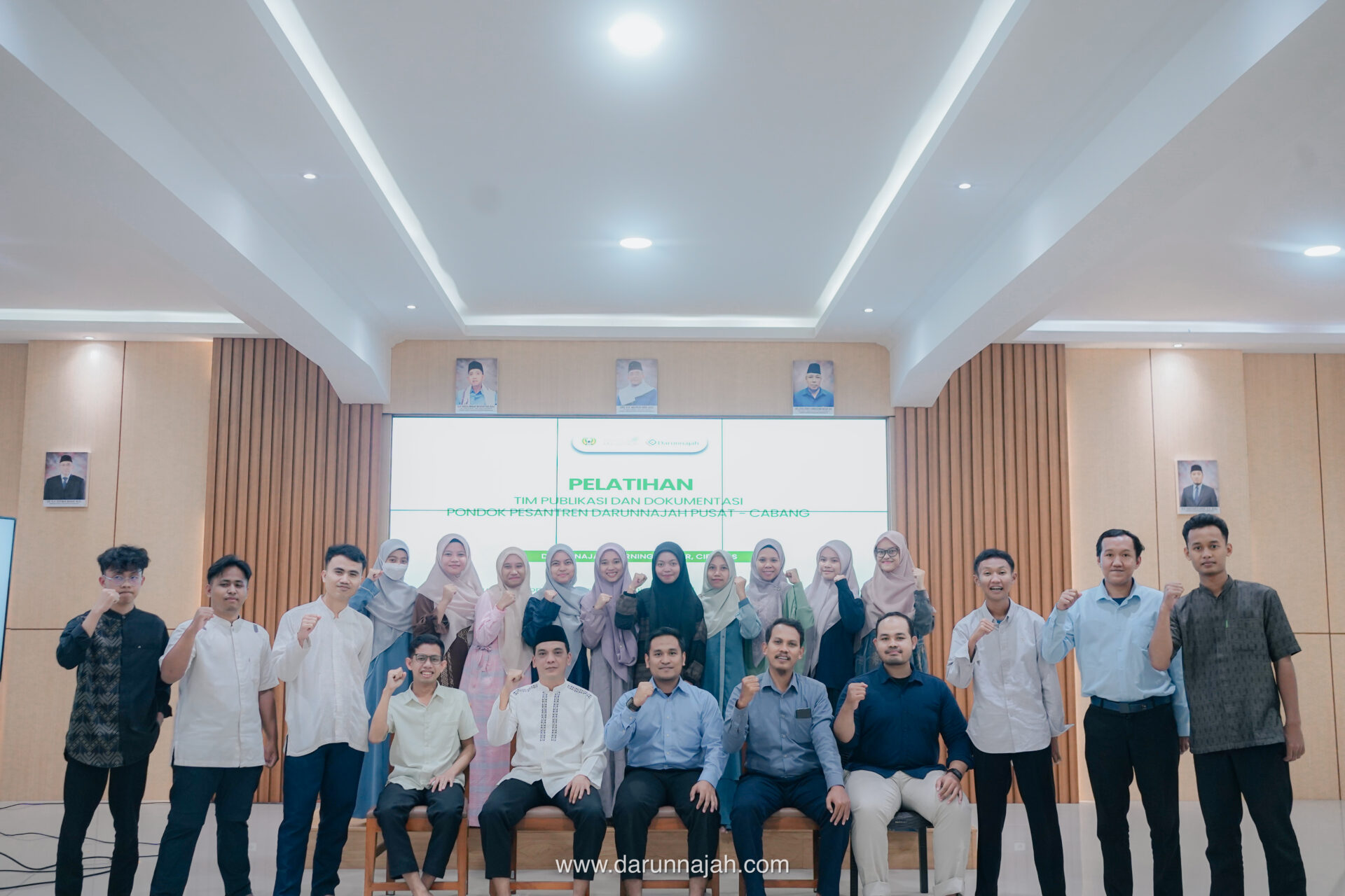 Pelatihan Tim Publikasi & Dokumentasi  Darunnajah Pusat - Cabang Berjalan Sukses