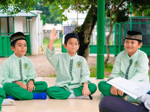 SD Islam Darunnajah 8: Mencetak Generasi Unggul dan Mutafaqqih Fiddin melalui Pendidikan Berbasis Pesantren Modern dan Bilingual