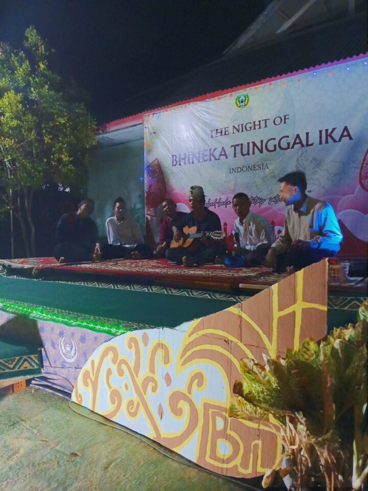 SANTRI KELAS 4 TMI SUKSES GELAR KEGIATAN BTI, PERKENALKAN KEBERAGAMAN BUDAYA NUSANTARA