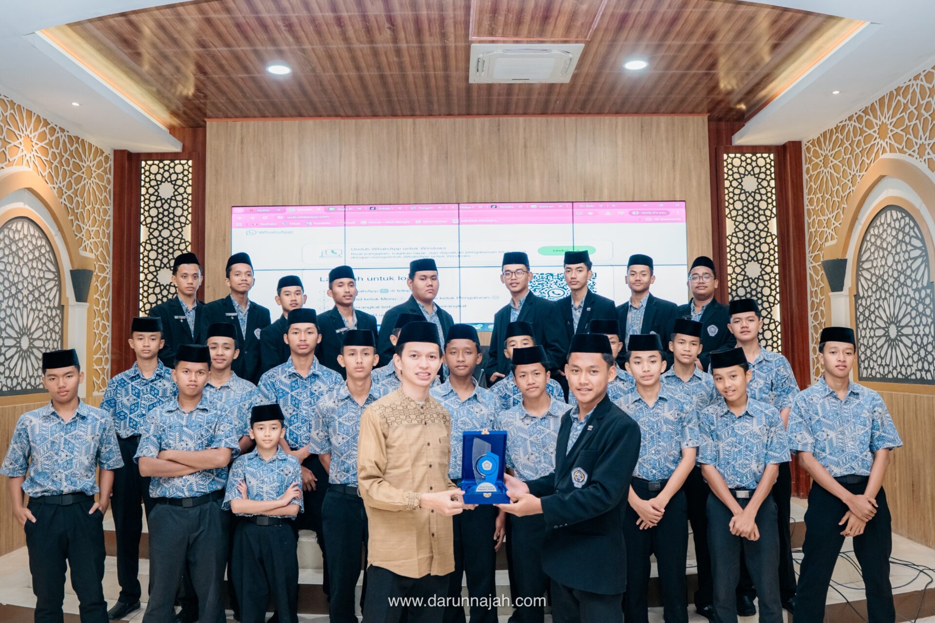Darunnajah Terima Kunjungan Pesantren Daarul Muttaqin, bahas Pengembangan Multimedia