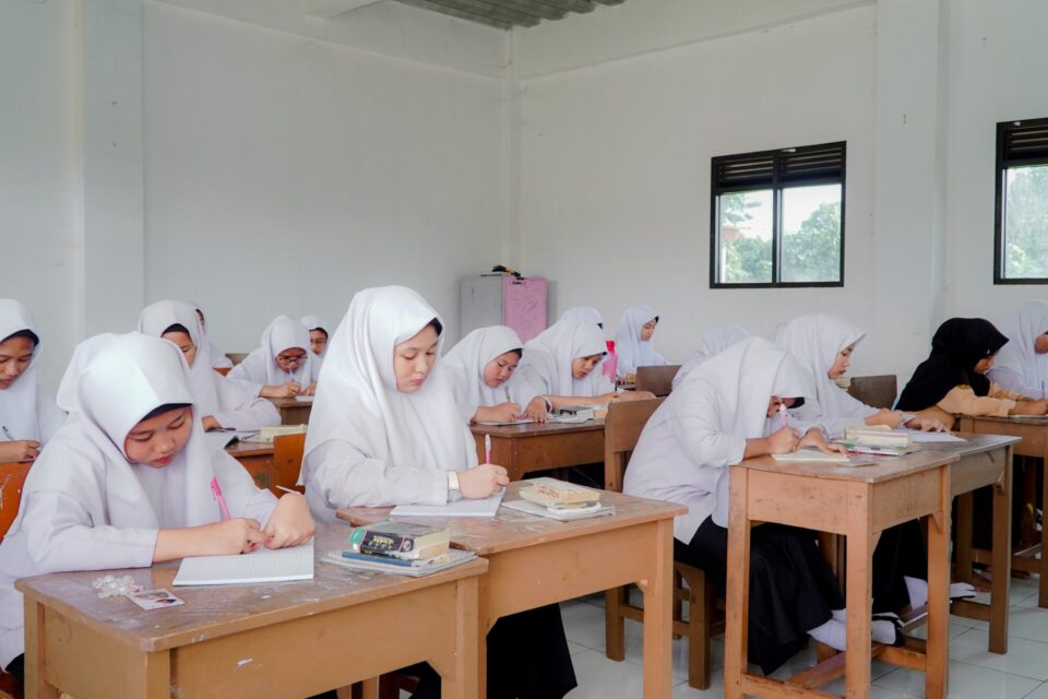 Langkah Awal Menuju Semester Tertib, Annur Darunnajah 8 Laksanakan Pembacaan Tengkomando