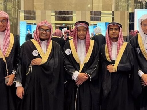 Lagi, Alumni Darunnajah 2 Cipining Raih Gelar Sarjana dari Universitas Islam Madinah