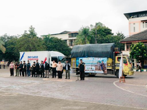 Laznas Darunnajah Salurkan 9 Ton Bantuan Kemanusiaan untuk Korban Bencana di Sumatra