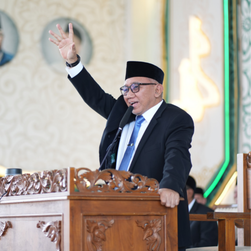 Guru dan Santri Antusias Simak Kuliah Umum Khutbatul ’Arsy Para Kiai
