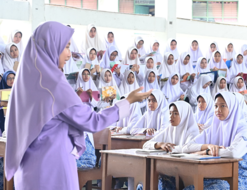 Amaliyah Tadris: Melatih Jiwa Guru Bagi Santri Kelas 6 TMI