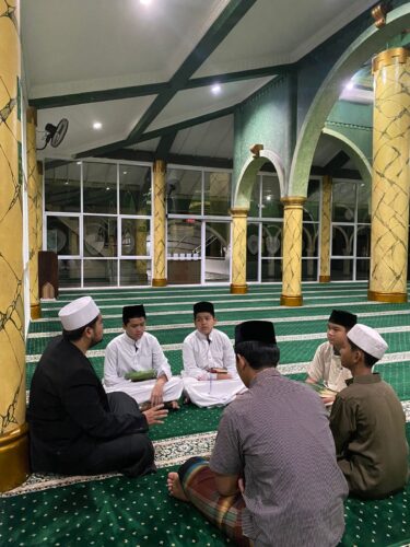 Guru Anti Burnout: Membangun Profesionalisme Guru Lewat Nilai-nilai Al-Qur’an