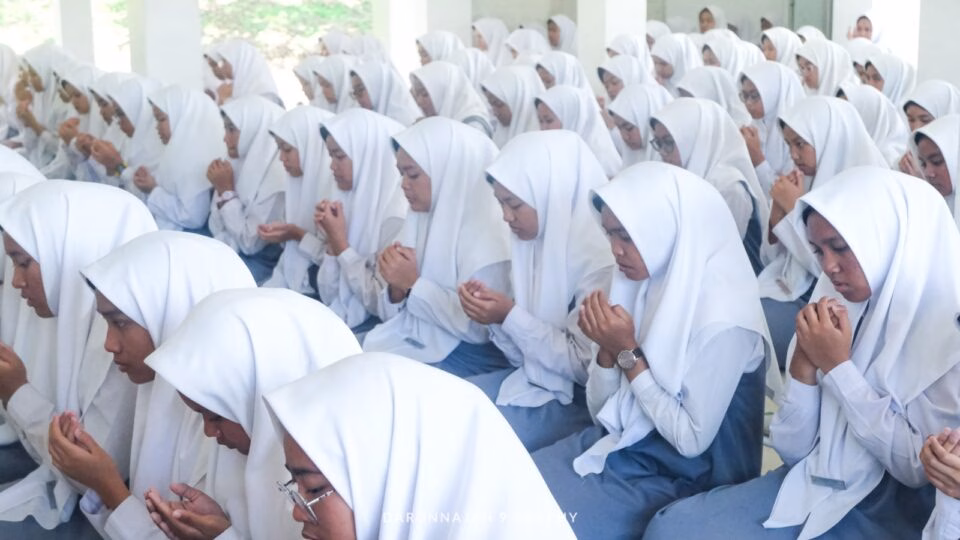 Euforia Pasca Ujian: Santriwati Menyambut Suasana Perpulangan