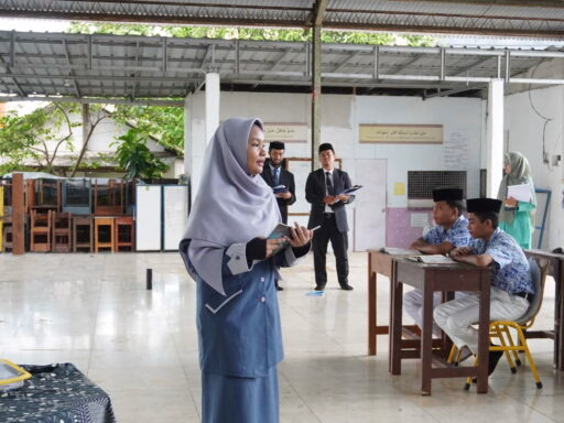 Amaliyah Tadris Perdana Santri Akhir TMI Kelas 6 Pesantren Tahfizh Al-Qur’an Rabiul Qulub Darunnajah 13