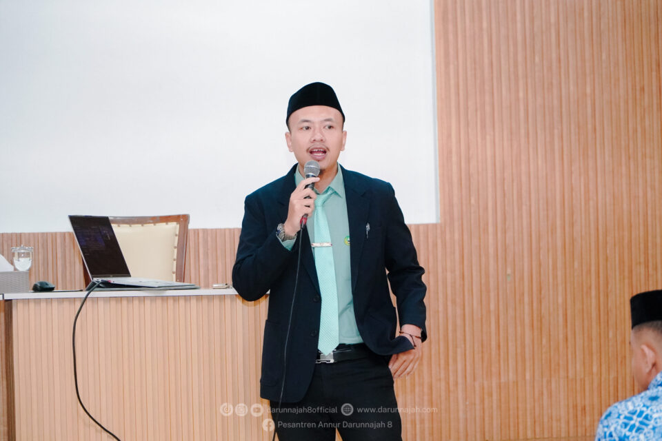 Penutupan LDK: Penguatan Arah Organisasi melalui Mind Mapping,Public speaking dan Etika Kepemimpinan