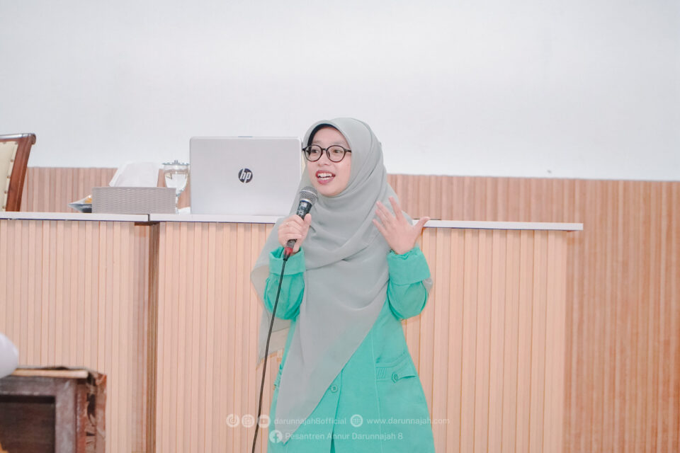Penutupan LDK: Penguatan Arah Organisasi melalui Mind Mapping,Public speaking dan Etika Kepemimpinan