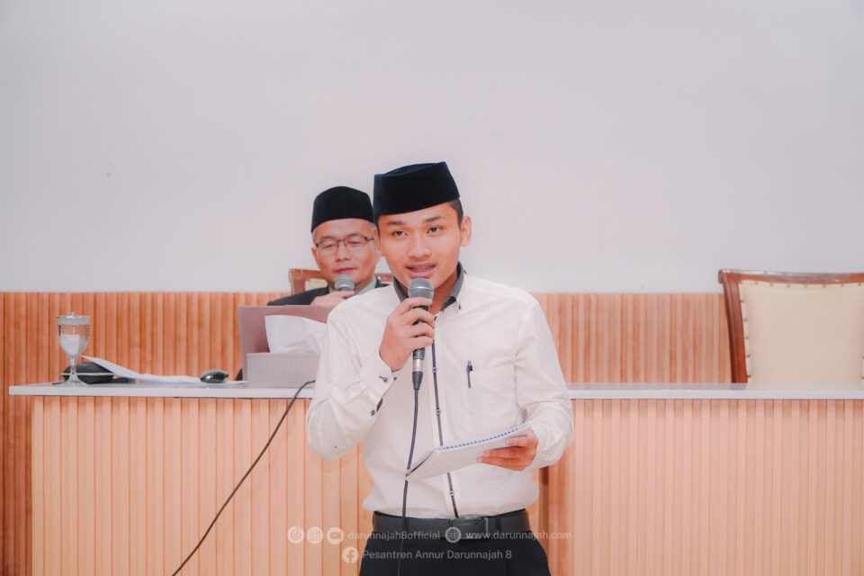 Penutupan LDK: Penguatan Arah Organisasi melalui Mind Mapping,Public speaking dan Etika Kepemimpinan