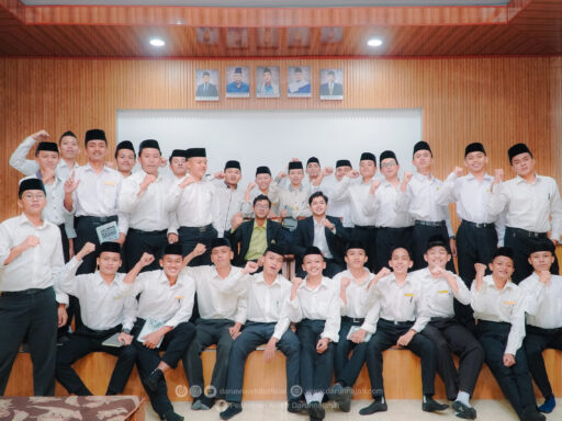 Penutupan LDK: Penguatan Arah Organisasi melalui Mind Mapping,Public speaking dan Etika Kepemimpinan