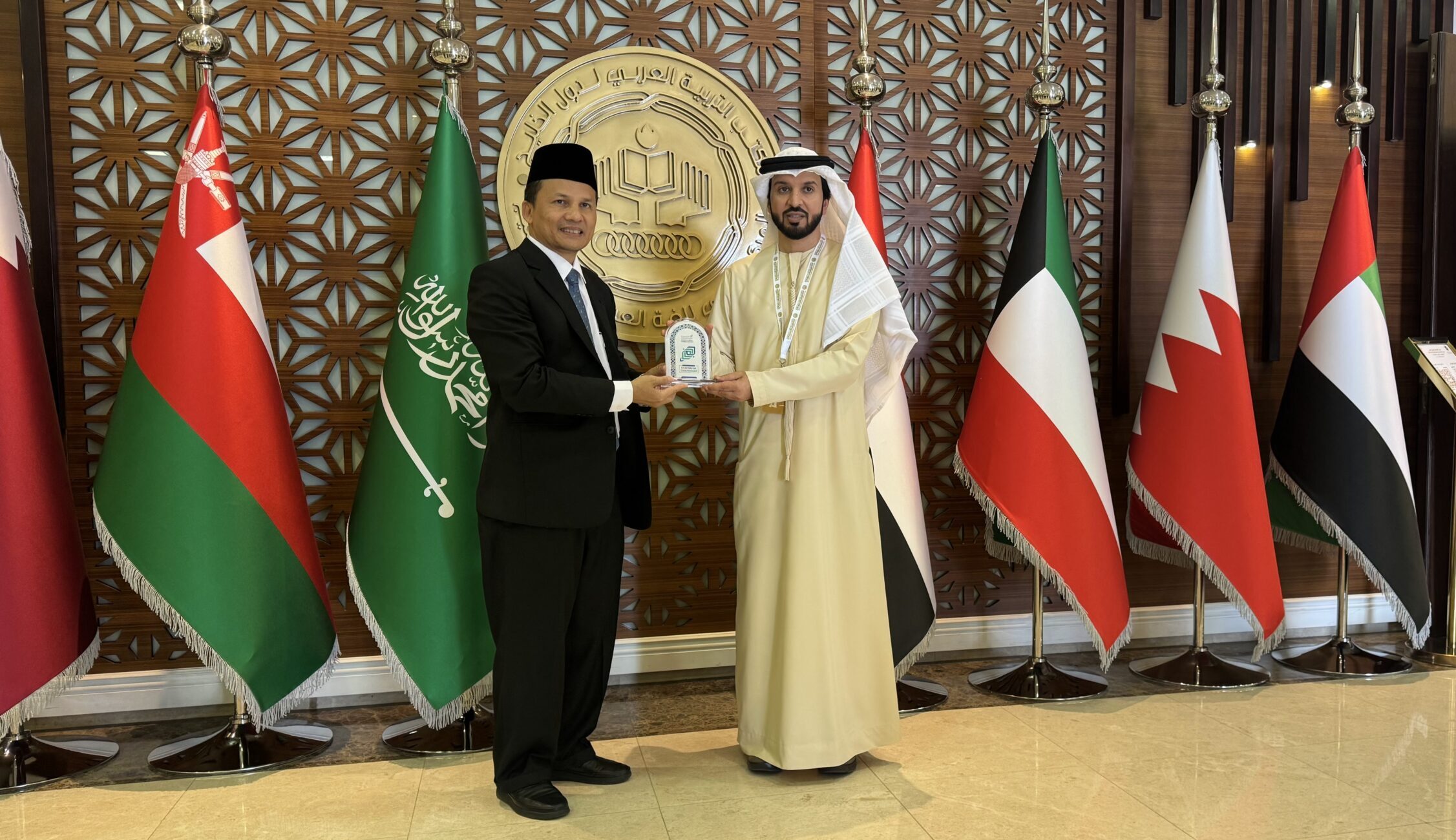 جامعة دار النجاح توقّع اتفاقية تعاون مع المركز التربوي للغة العربية لدول الخليج