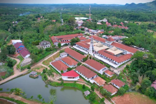 Pondok Pesantren Darunnajah 2 Cipining, Bogor