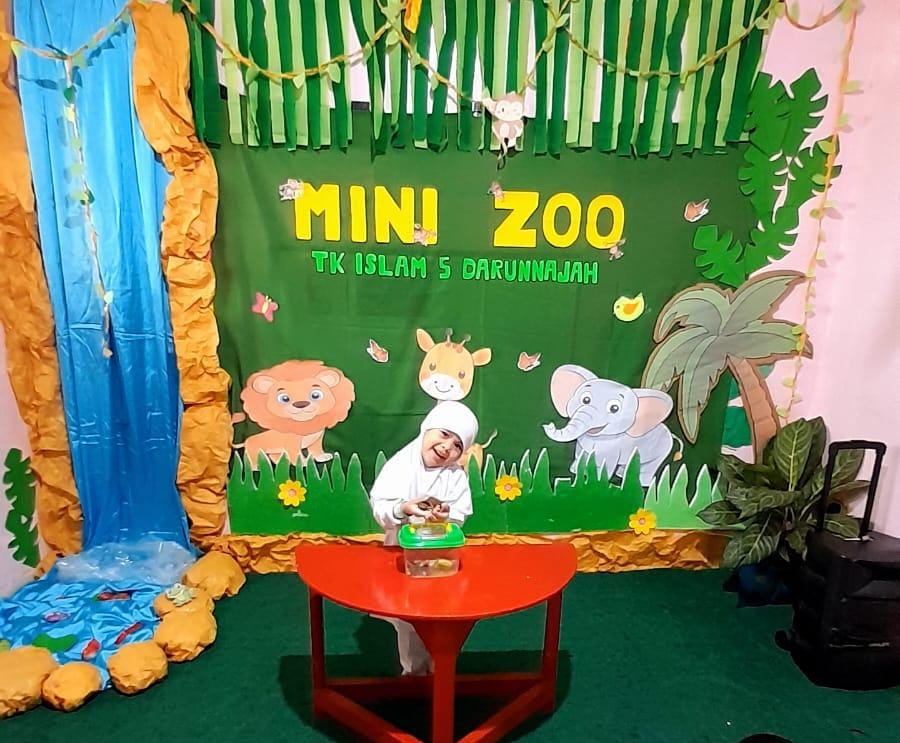 Keseruan Mini Zoo di TK Islam 5 Darunnajah: Belajar Kasih Sayang Melalui Hewan Peliharaan