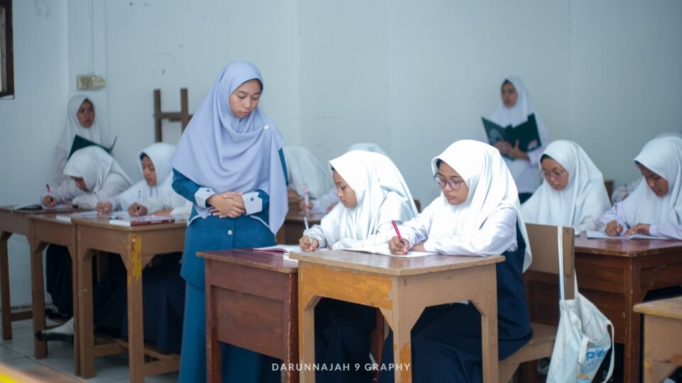 Menyiapkan Calon Pendidik Berkarakter, Darunnajah 9 Laksanakan Amaliyah Tadris