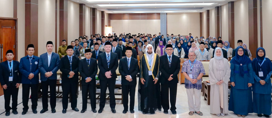 International Conference Of Pesantren (ICOP): Transformasi Pesantren dengan AI dan Waqf