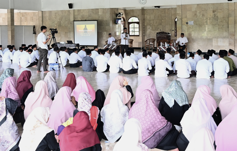 Guru Pesantren Dalami Makna Shalat Khusyu’