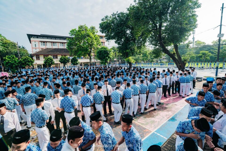 Upacara Perdana, Darunnajah Laksanakan Halal Bi Halal Pasca Libur Ramadhan