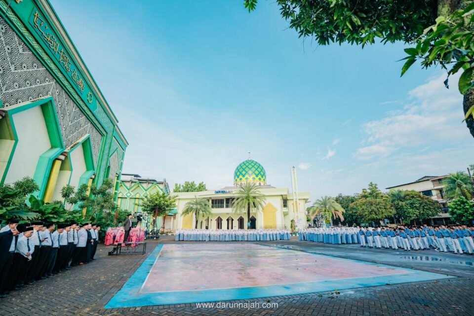 Upacara Perdana Pasca Liburan Ramadhan 1447 H di Pondok Pesantren Darunnajah