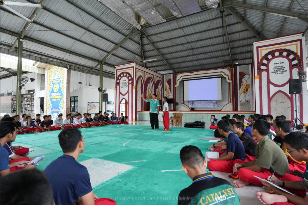 Menempa Kedisiplinan dan Kekuatan dalam Training of Trainer Tapak Suci