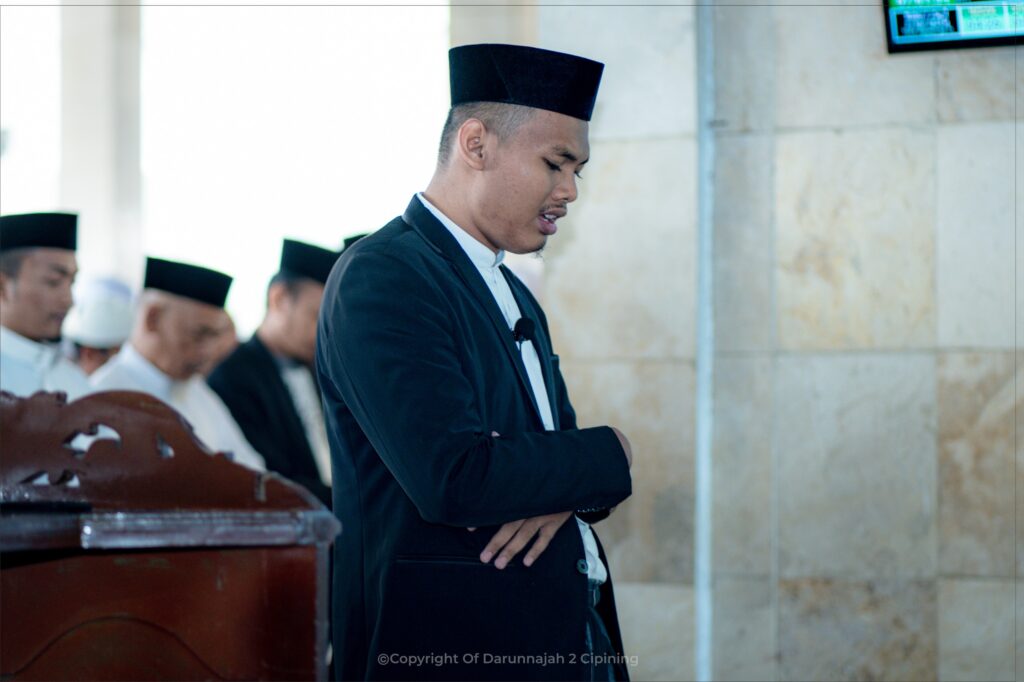 Gemuruh Takbir dan Semangat Berkurban, 207 Hewan Qurban  Disembelih di Pesantren Darunnajah 2 Cipining