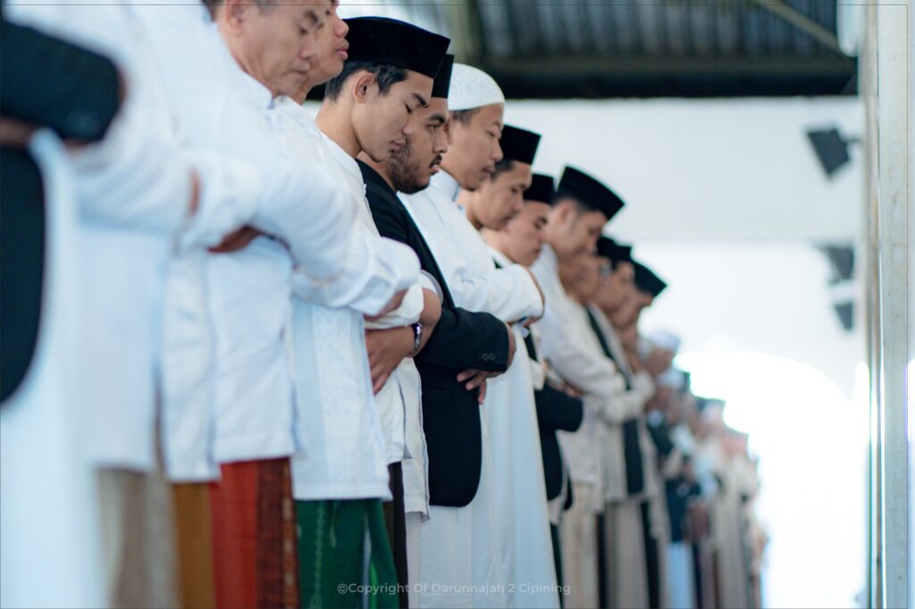 Gemuruh Takbir dan Semangat Berkurban, 207 Hewan Qurban  Disembelih di Pesantren Darunnajah 2 Cipining